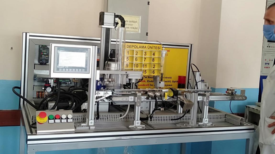 Okulumuza NMT-130 MEKATRONİK EĞİTİM SETİ Kazandırıldı.
